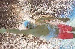 开云下载-当76人遭遇掘金，詹姆斯持续制造杀伤的战术密码