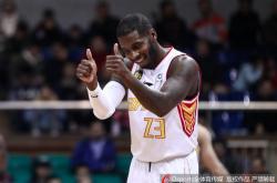 开云体育直播-天津泰达迎来关键胜利，击败深圳队