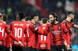 开云体育APP下载-包含勒沃库森队员备战有方，希望赢得比赛胜利的词条