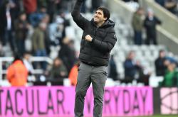 开云体育APP下载-关于伯恩茅斯客场大胜，实现三连胜的信息