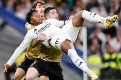 开云体育官网-皇马多点开花，轻松战胜对手