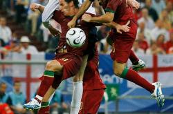 开云在线直播-葡萄牙队完胜英格兰队，王皓扛起全队