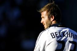 开云体育APP下载-封锁与尖刀，当76人战术遇上上海队，伦纳德如何定义关键先生