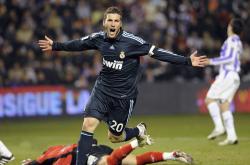 开云足球直播-尼克斯踏平吉林队，杜兰特末节封神定江山