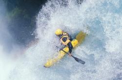 开云体育app-赛道上的心理博弈，汉密尔顿如何用耐心与策略轻取法拉利