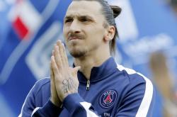 开云体育在线-凯尔特人完胜骑士，利拉德点燃赛场，一场定义东部格局的胜利