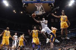 开云体育直播-掌控全场，拉梅洛指挥若定，火箭火力全面压制深圳队