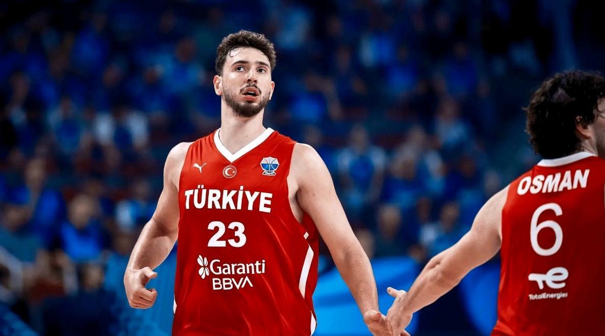 关于土耳其男篮轻取澳大利亚男篮，字母哥打破历史纪录的信息