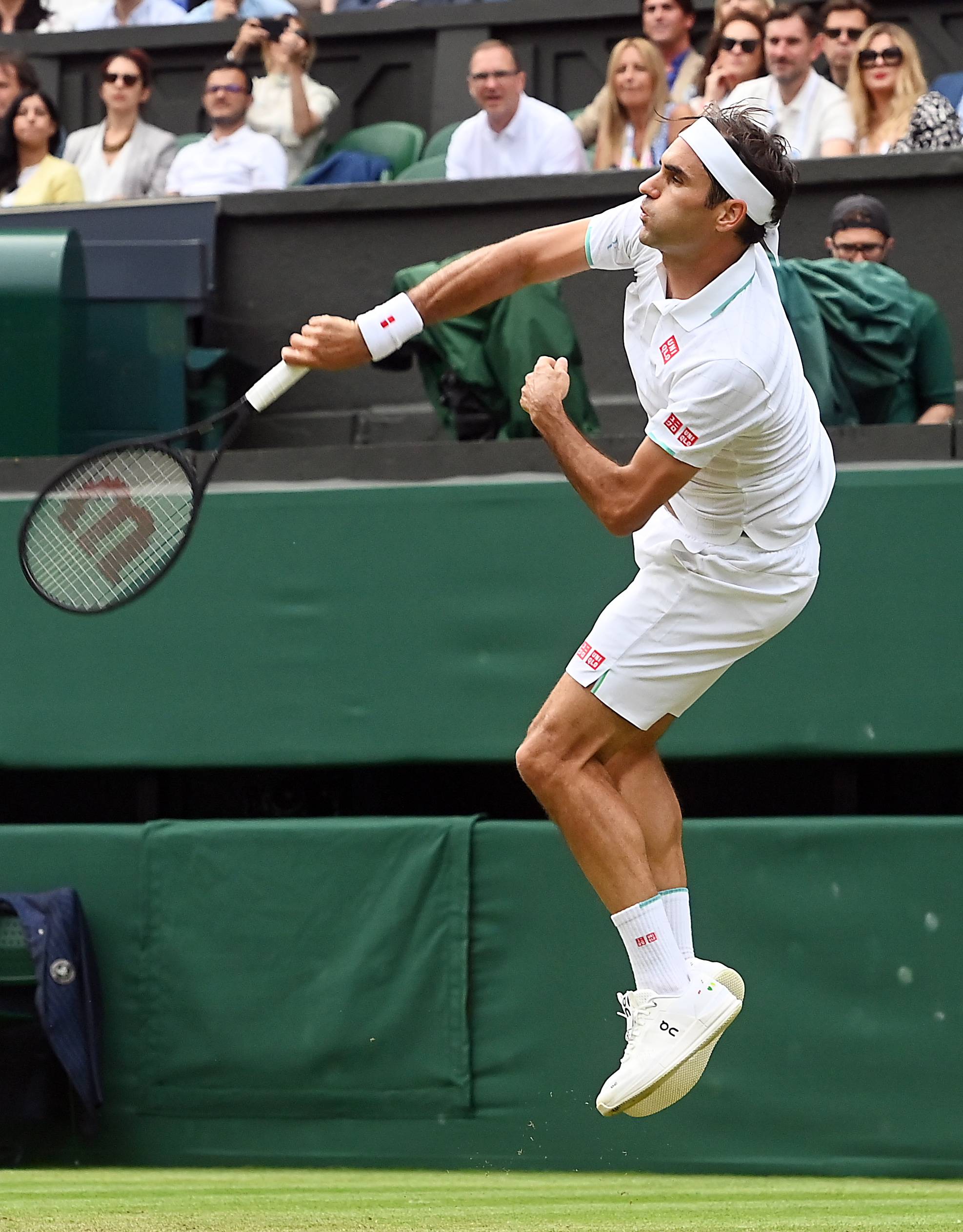 意大利网球队绝地反击法国网球队，费德勒打破历史纪录的简单介绍