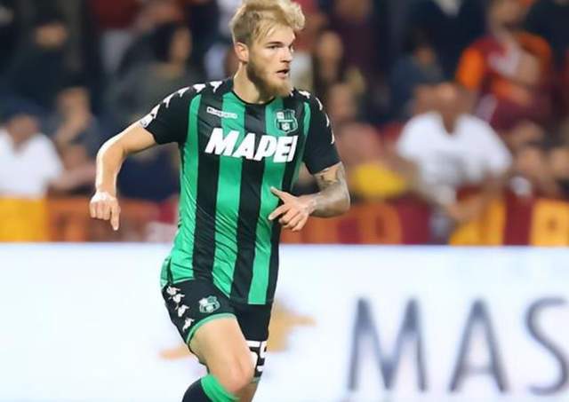 瓦伦西亚主帅:稳健防守是取胜关键 瓦伦西亚主帅:稳健防守是取胜关键