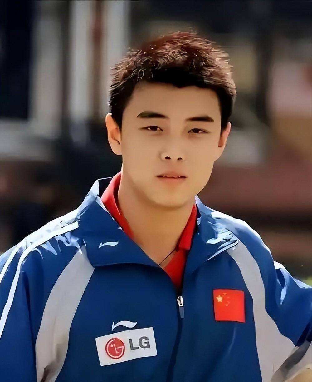 关于瑞典乒乓球队鏖战英国乒乓球队，王皓完成帽子戏法的信息