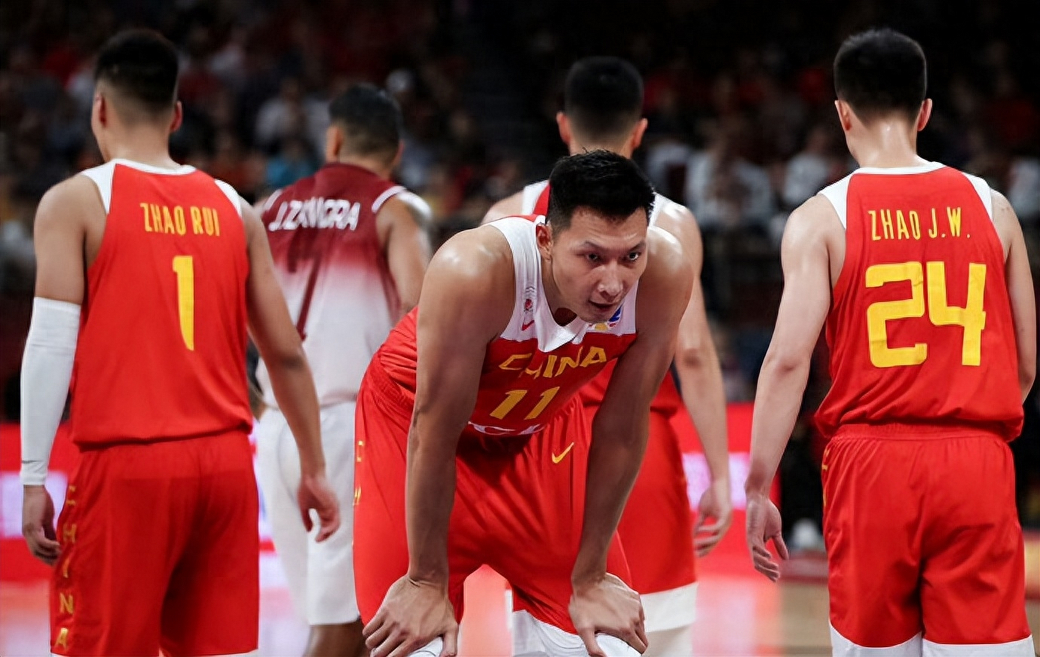 包含篮网绝杀热火，易建联扛起全队的词条