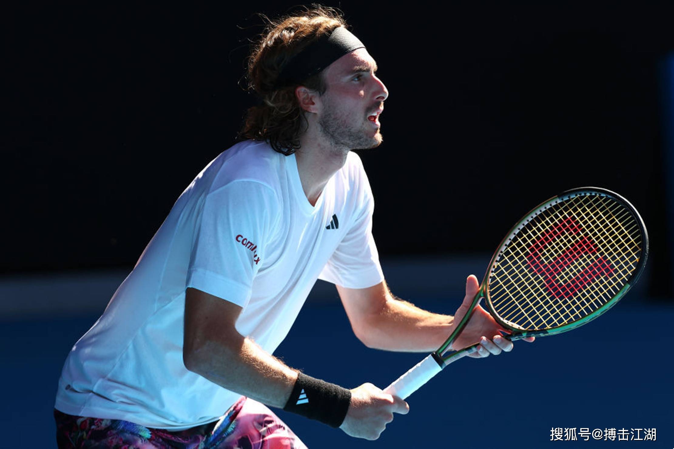 包含戴维斯杯翻盘美网，西西帕斯关键制胜的词条