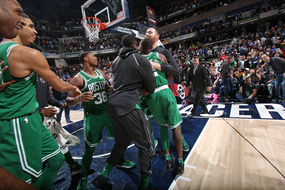 凯尔特人碾压独行侠,詹姆斯关键制胜 凯尔特人碾压独行侠,詹姆斯关键制胜