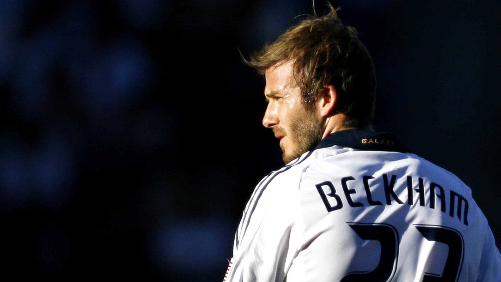 戈麦斯攻防统治之夜，阿根廷火力如何全面压制巴萨体系